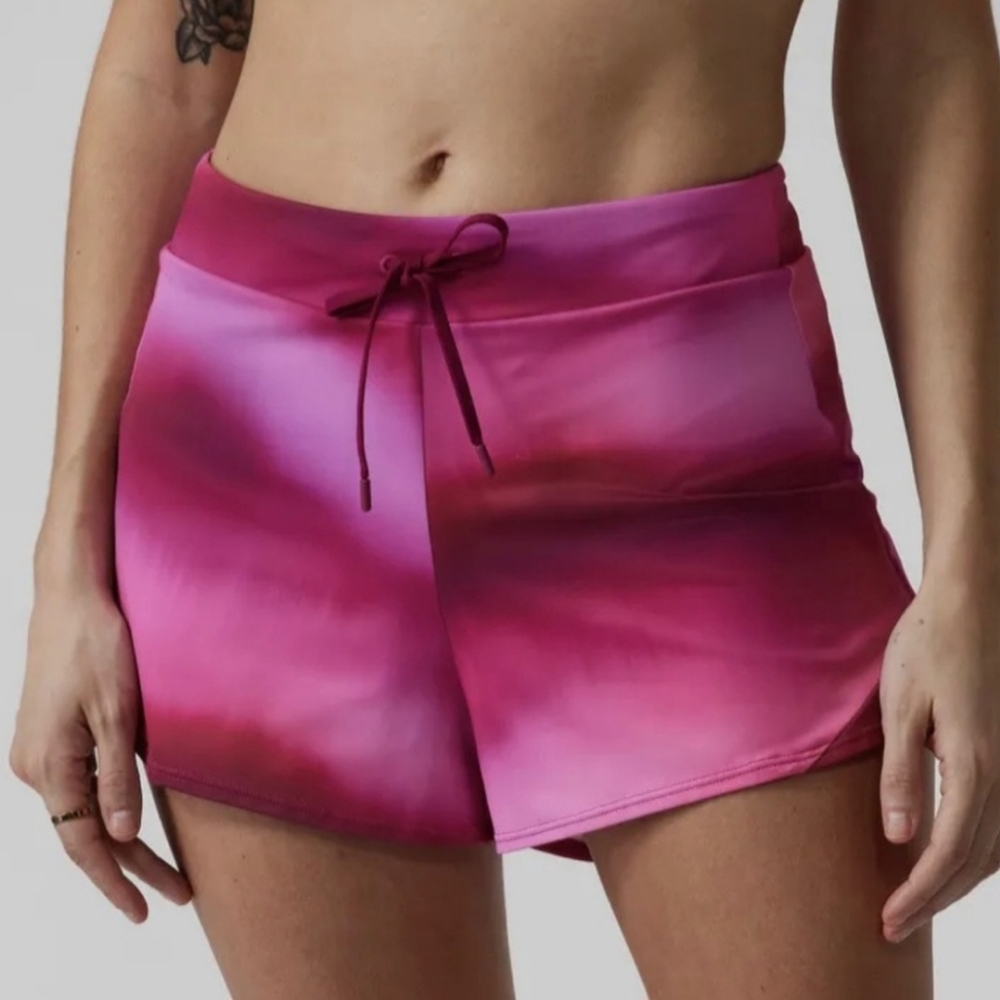 Athleta Wavebreak Swim Short in Blur Surf Fuscha SU039